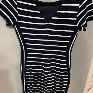 Banana Republic size 4